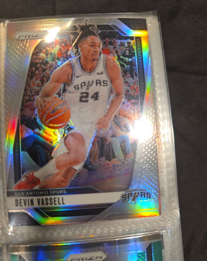 2024-25 Panini Prizm #25 Devin Vassell — front