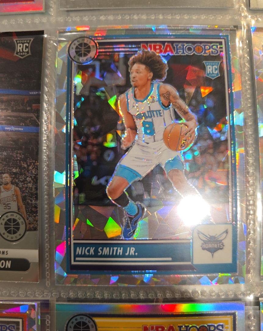 2023-24 Panini NBA Hoops Premium Stock #31 Nick Smith Jr. — front