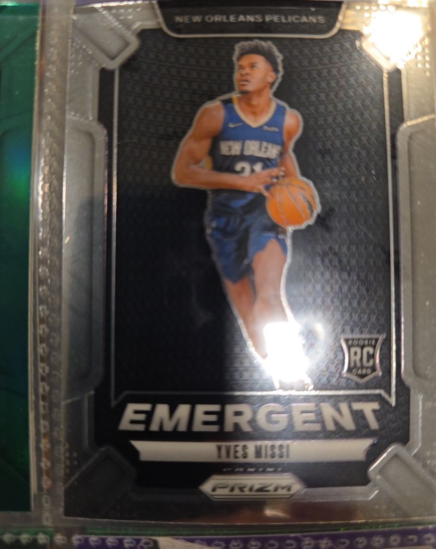 2024-25 Panini Prizm Emergent #Yves Missi — front
