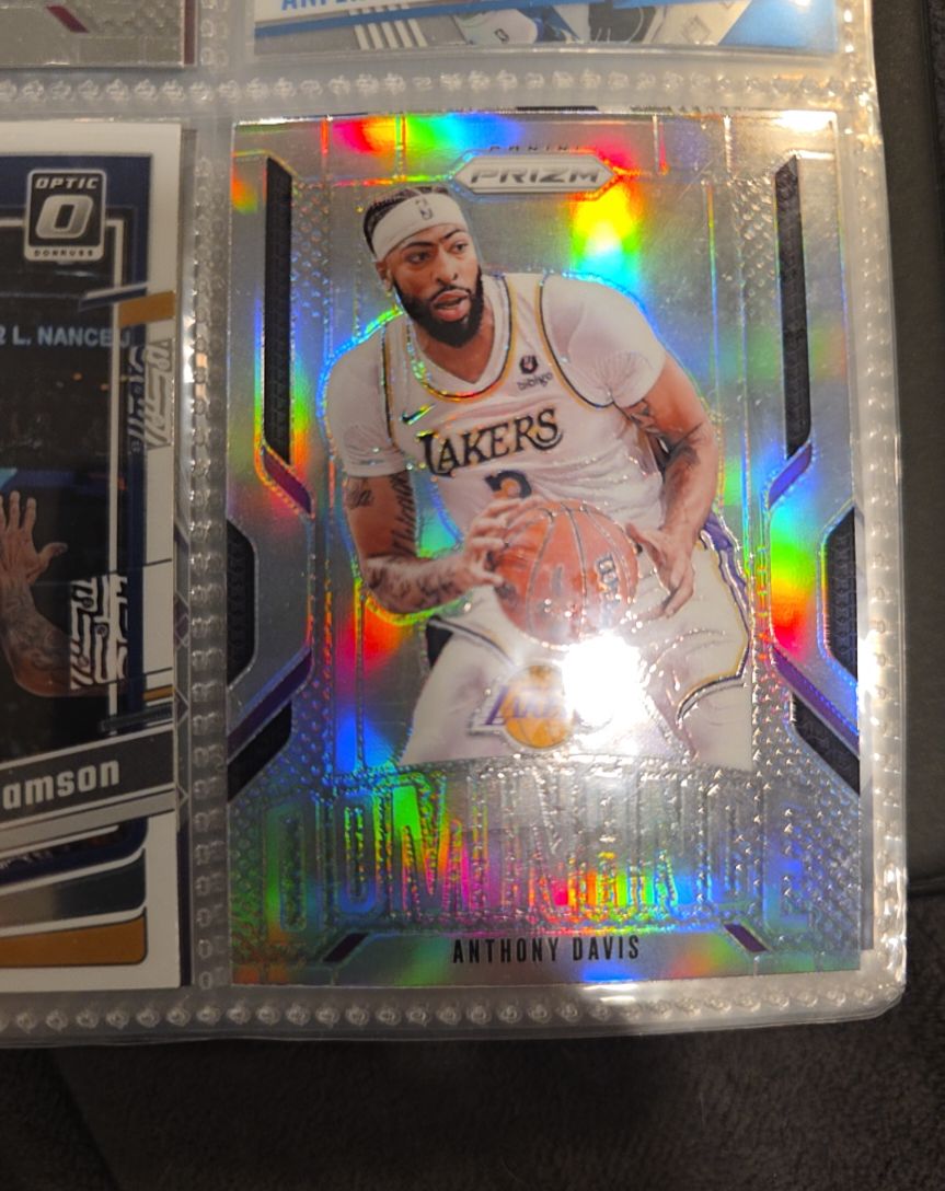 2024-25 Panini Prizm Dominance #25 Anthony Davis — front