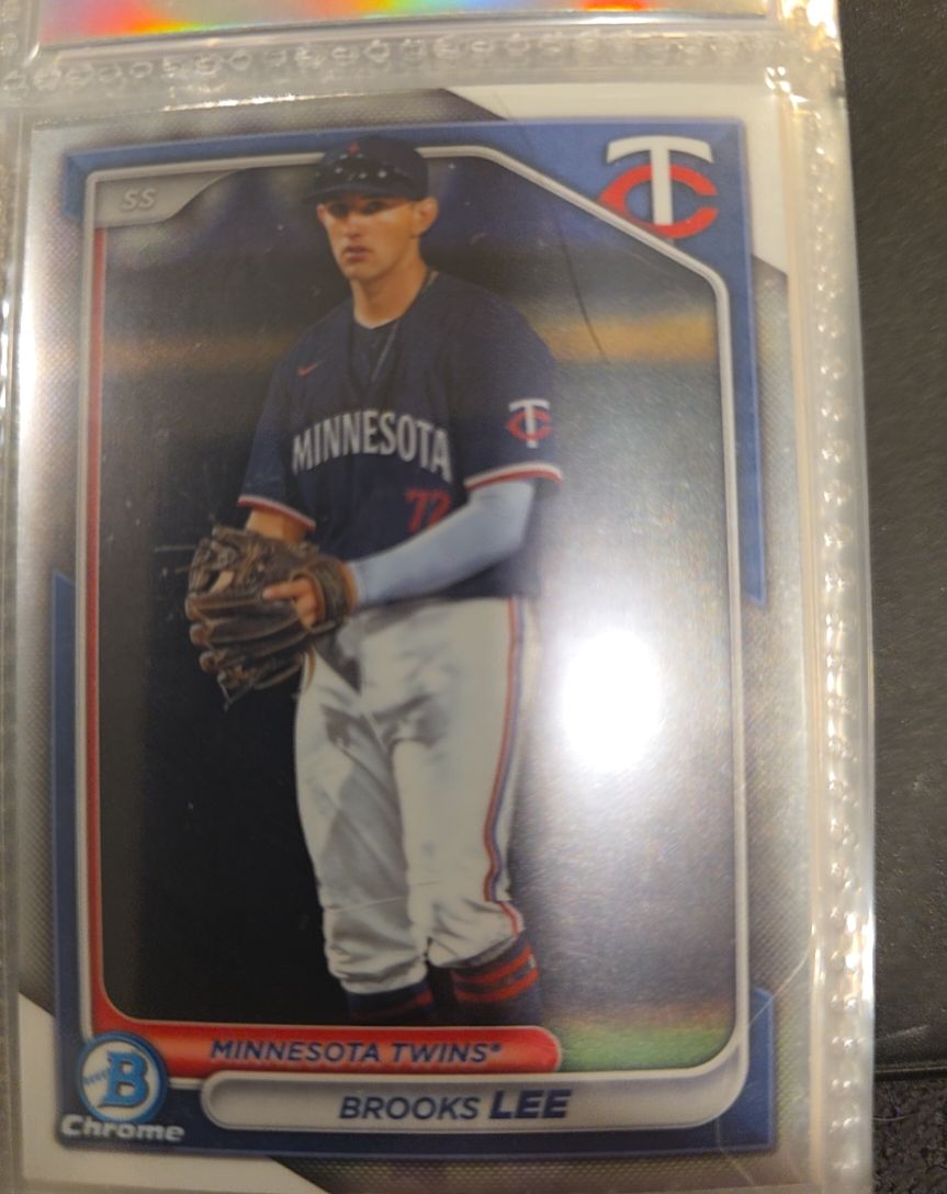 2024 Bowman Chrome Prospects #BCP-143 Brooks Lee — front