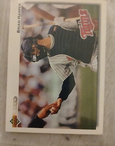 1992 Upper Deck #527 Brian Harper Minnesota Twins — front