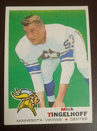 1969 Topps #195 Mick Tingelhoff — front