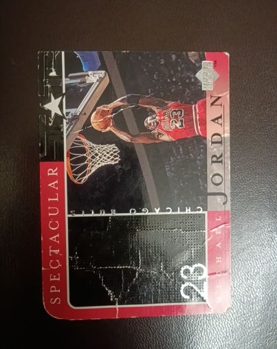 1998 Upper Deck #24 Michael Jordan Spectacular — front