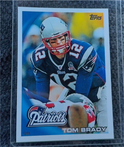 2010 Topps #30 Tom Brady — front