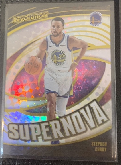 2023-24 Panini Revolution #4 Stephen Curry Supernova — front