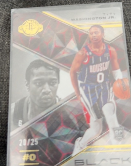 2022-23 Panini Black #0 TyTy Washington Jr. — front