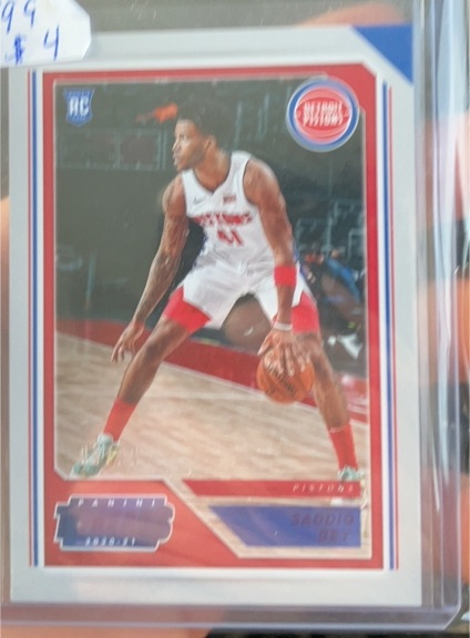 2020-21 Panini Chronicles Threads #97 Saddiq Bey — front