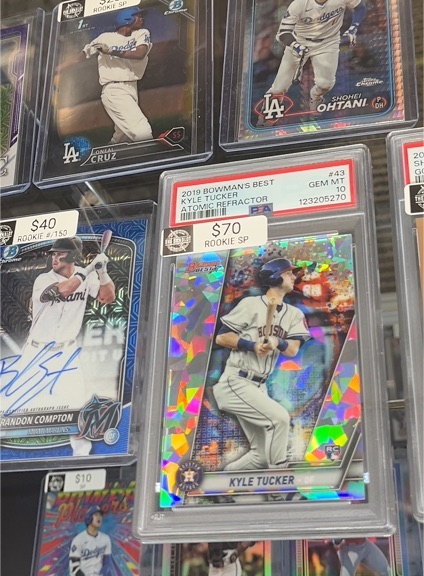 2019 Bowman's Best #43 Kyle Tucker Atomic Refractor — front