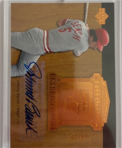 2005 Upper Deck Hall of Fame Essential Enshrinement #EE-JB1 Johnny Bench — front