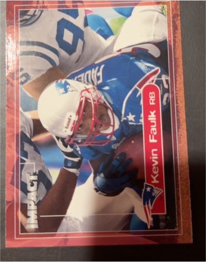 2000 Skybox Impact #19 Kevin Faulk — front