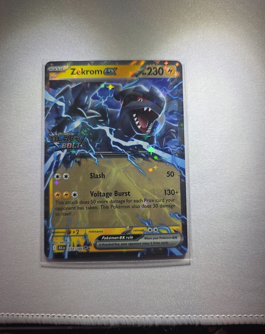2014 Pokémon Black & White Black Bolt #034 Zekrom EX — front