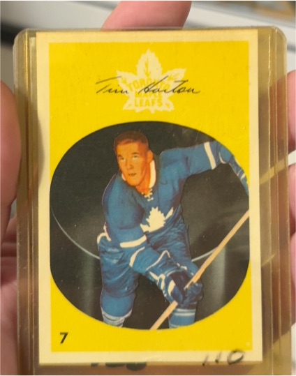 1962-63 Parkhurst #7 Tim Horton — front