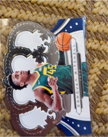 2019-20 Panini Crown Royale #40 Donovan Mitchell — front