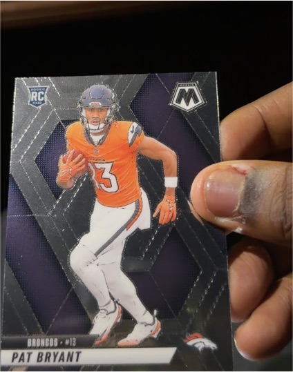 2025 Panini Mosaic #379 Pat Bryant — front