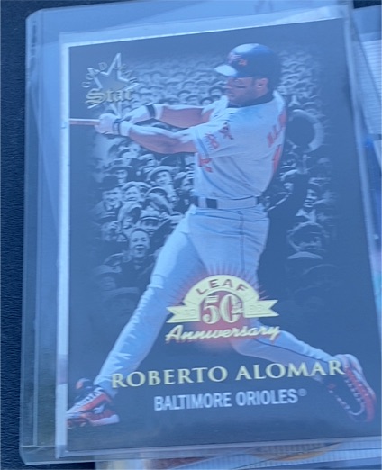1998 Leaf Fractal Foundations #159 Roberto Alomar Baltimore Orioles — front