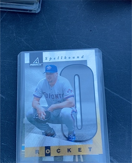 1998 Pinnacle Spellbound #47 Tony Gwynn — front
