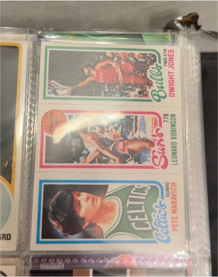 1980 Topps #38-187-46 Pete Maravich / Leonard Robinson / Dwight Jones — front