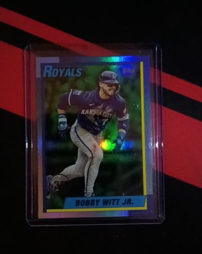 2025 Topps Update Series #U90-31 Bobby Witt Jr. — front
