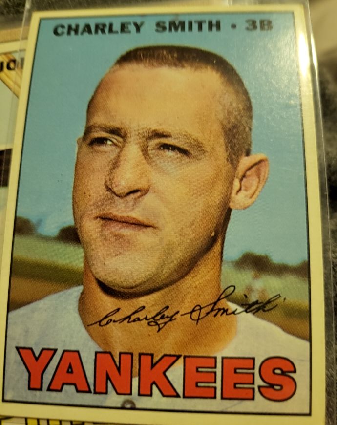 1967 Topps #257 Charley Smith — front
