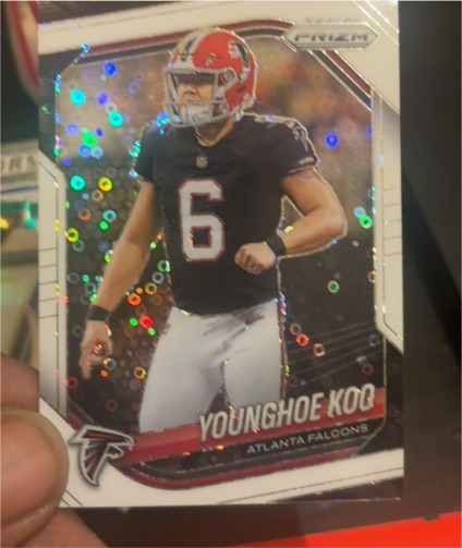 2025 Panini Prizm #131 Younghoe Koo — front
