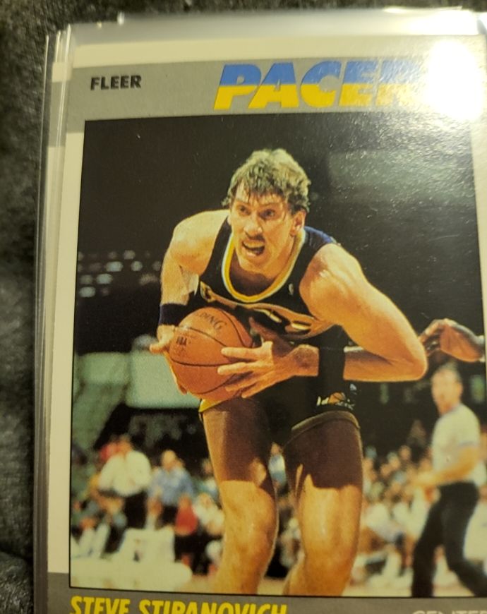 1987-88 Fleer #103 Steve Stipanovich — front
