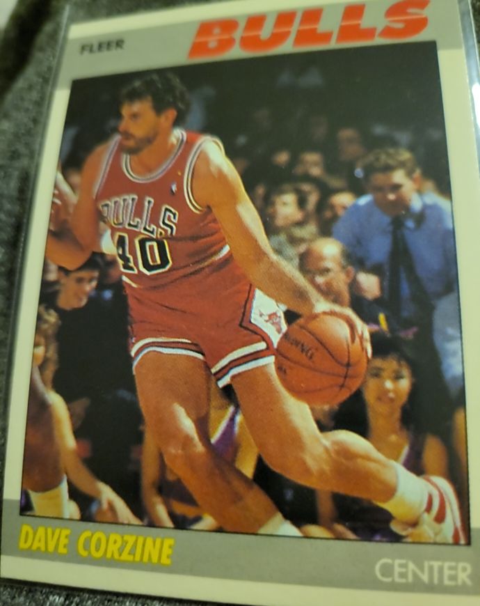 1987-88 Fleer #22 Dave Corzine — front