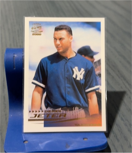 2000 Pacific Crown Collection #197 Derek Jeter — front