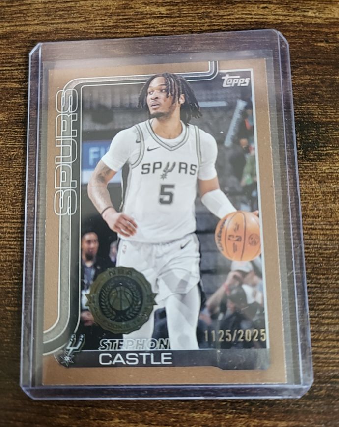 2025-26 Topps #197 Stephon Castle — front