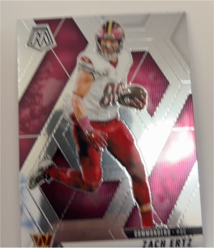 2025 Panini Mosaic #135 Zach Ertz — front