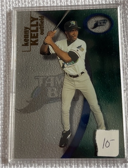 2001 Fleer E-X #110 Kenny Kelly — front