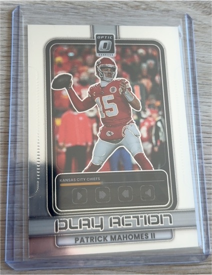 2025 Panini Donruss Optic #18 Patrick Mahomes II Play Action — front
