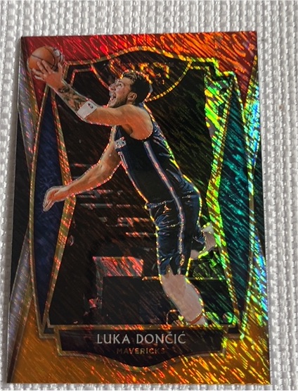 2020-21 Panini Select #150 Luka Doncic — front
