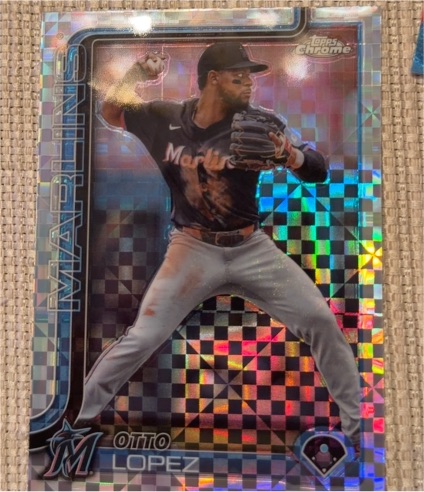 2025 Topps Chrome #134 Otto Lopez — front