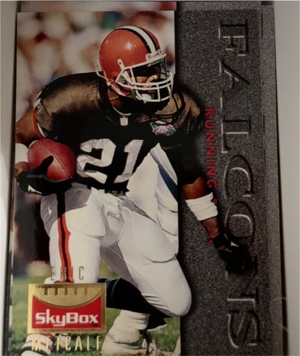 1995 SkyBox Premium #9 Eric Metcalf — front