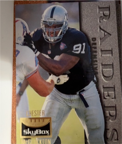 1995 SkyBox Premium #67 Chester McGlockton — front