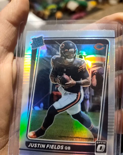 2021 Donruss Optic #204 Justin Fields — front