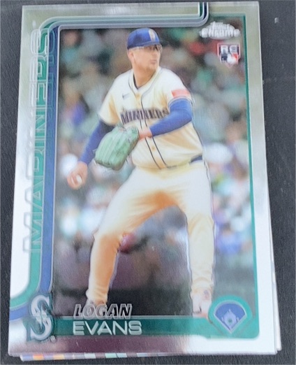 2025 Topps Chrome Update #USC194 Logan Evans — front