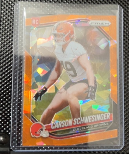 2025 Panini Prizm #384 Carson Schwesinger — front