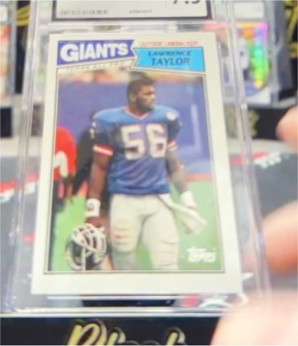 1987 Topps #26 Lawrence Taylor — front