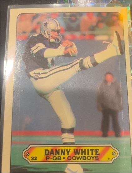 1983 Topps #32 Danny White — front