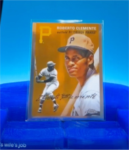 2023 Topps Chrome Platinum Anniversary #421 Roberto Clemente — front