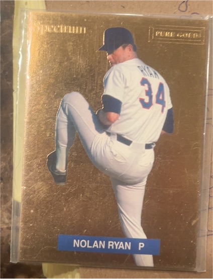 1993 Spectrum Pure Gold #1 Nolan Ryan — front