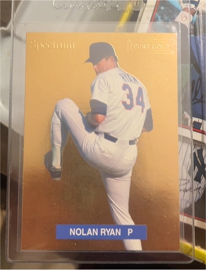 1993 Spectrum Pure Gold #1 Nolan Ryan — front