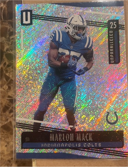 2019 Panini Unparalleled #53 Marlon Mack — front