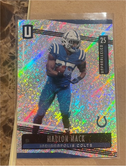 2019 Panini Unparalleled #25 Marlon Mack — front
