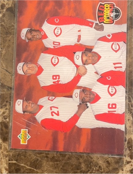 1993 Upper Deck #473 Red October Cincinnati Reds Team — front