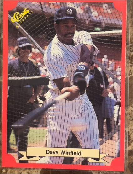 1988 Classic Red #170 Dave Winfield — front