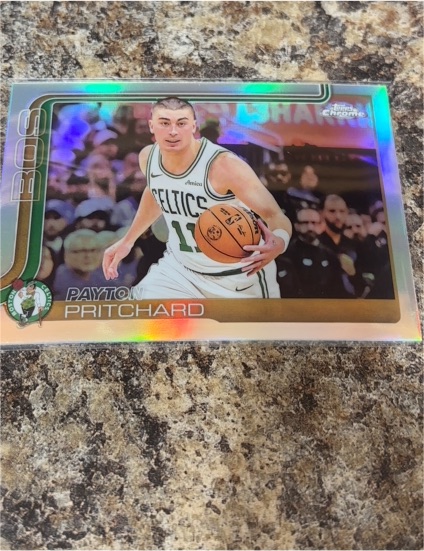 2025-26 Topps Chrome #18 Payton Pritchard — front