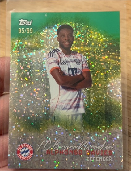 2022 Topps #95 Alphonso Davies — front